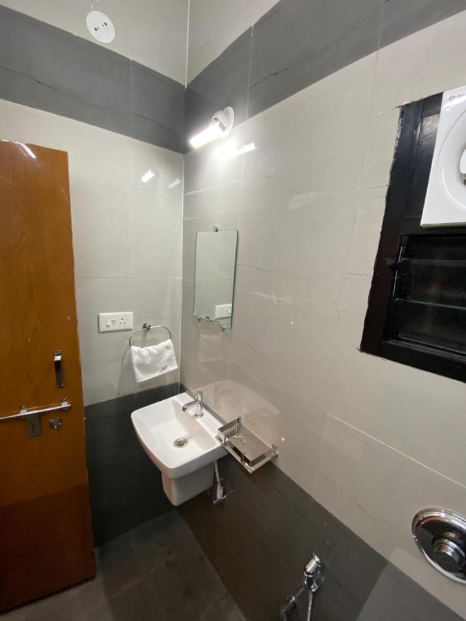 Hotel Erisha Tadoba Mohurli Exterior foto